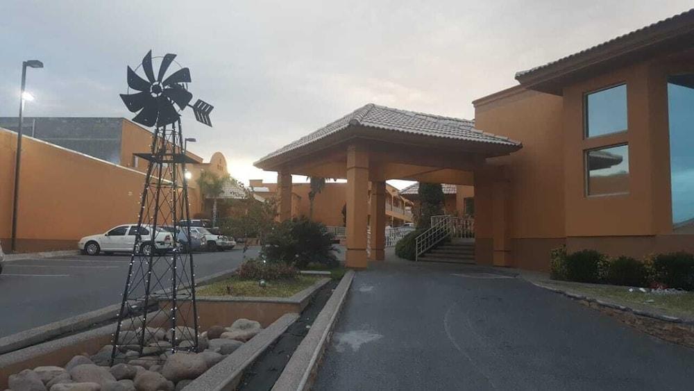 El Cason Hotel Chihuahua Exterior photo